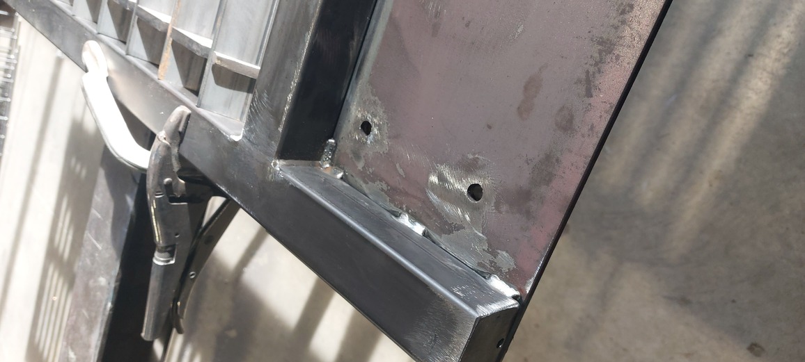 Garde-corps – brise vue – en cours de fabrication